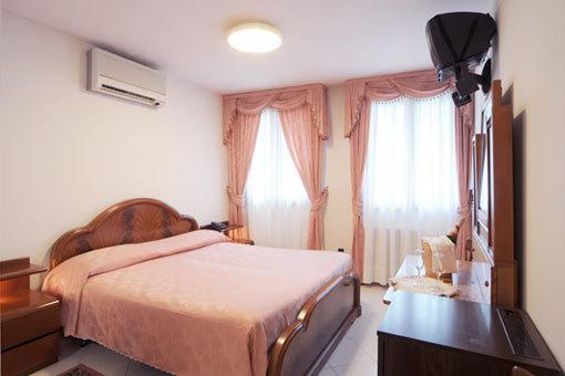 Hotel Stella D'Oro Marano Lagunare Pokoj fotografie